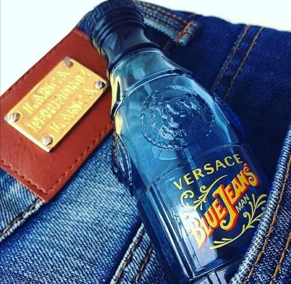 Perfume Blue Jeans Versus de Versace 75 ml