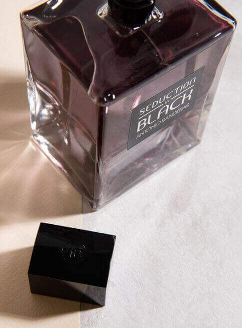 perfume-seduction-in-black-para-hombre-fragancias-especiiada-200ml